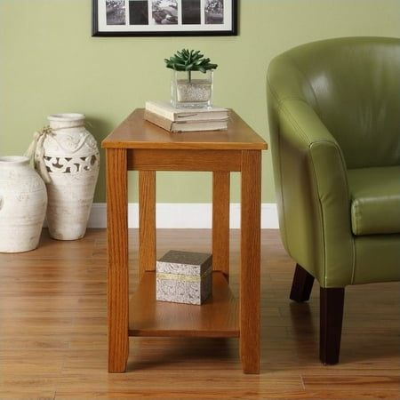 Trent Home Elwell Chair-Side Table in Oak