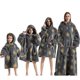 thumbnail image 1 of Manta de franela de gran tamaño con mangas, Sudadera con capucha cálida de invierno, jersey de lana gigante para niños y mujeres, manta con capucha para TV, 1 of 4