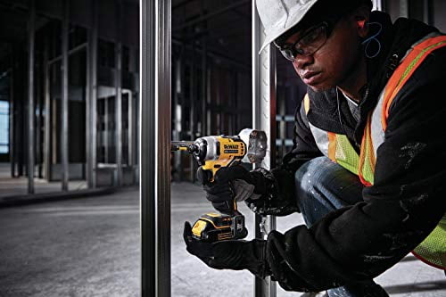 DEWALT DCF809C1 20V MAX* 1/4" Brushless Hex Compact Impact Driver Kit