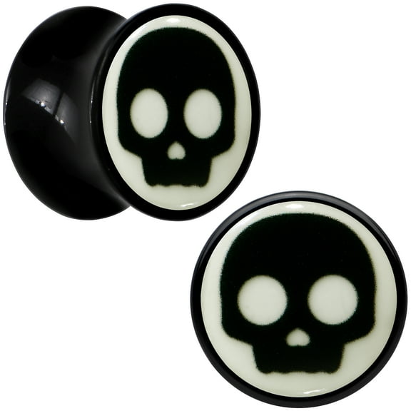 Body Candy 0g 2PC Black Acrylic Glow in the Dark Simple Skull Saddle Plugs Double Flare Plug Ear Plug Gauges 8mm