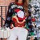 thumbnail image 3 of Suéter de punto acogedor para mujer Abrigos de Papá Noel con estampado de copos de nieve de Navidad ligeros, 3 of 9
