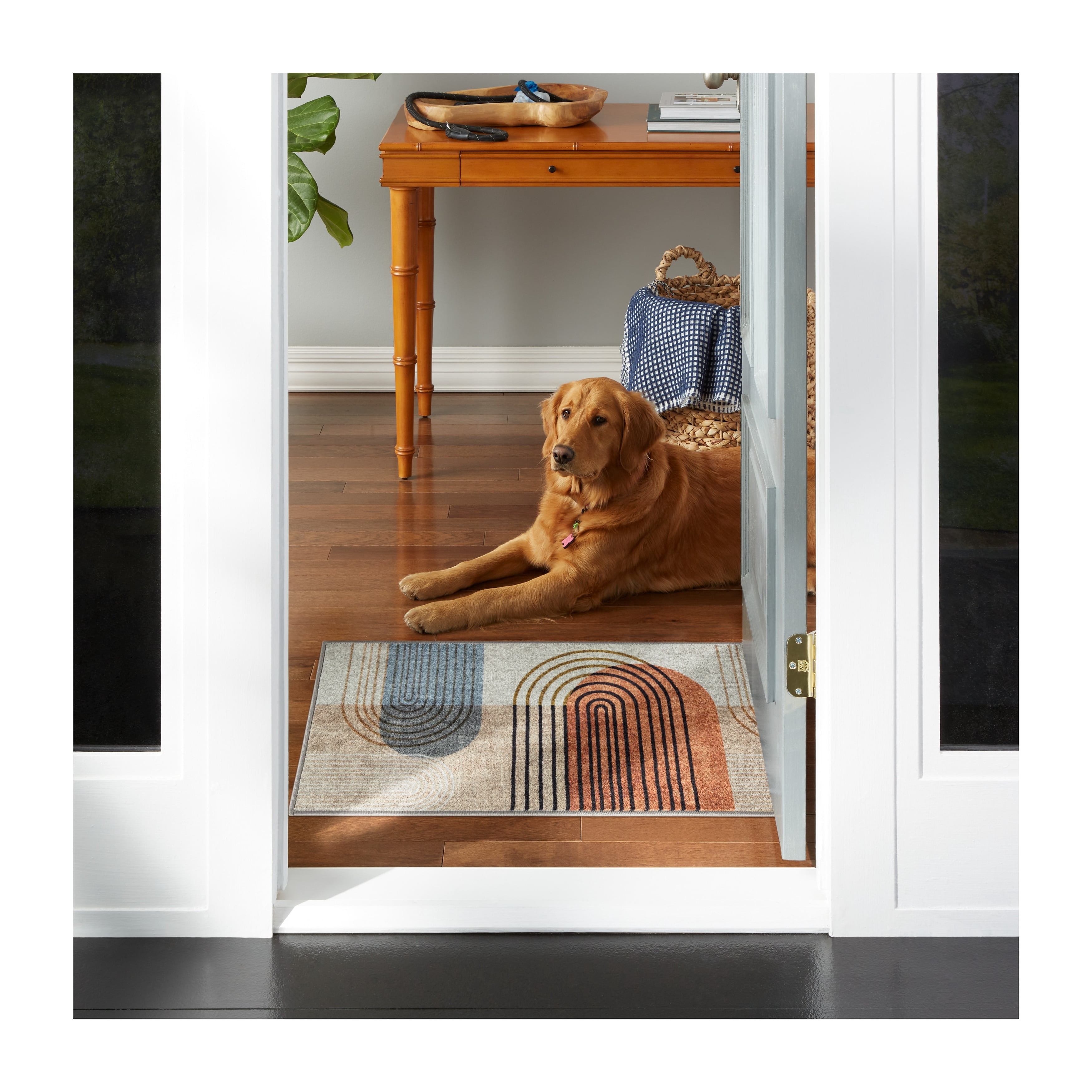 TOWN & COUNTRY EVERYDAY Avani Retro Arch Everwash® Washable Area Rug with Non-Slip Backing, Pet Friendly Rug, Grey/Blue, 6'6"x 9'6"