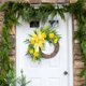 thumbnail image 1 of Decoración de puertas con corona – Guirnalda de flores artificiales, decoración de puertas principales de primavera, tapices de pared para fiestas de boda, plástico y tela, 1 pc, 1 of 8