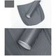 thumbnail image 1 of Película protectora y decorativa para exteriores de automóviles de color gris oscuro de primera calidad, 1,52 mx 30 cm, envoltura de fibra de carbono 3D con diseño engrosado, 1 of 5