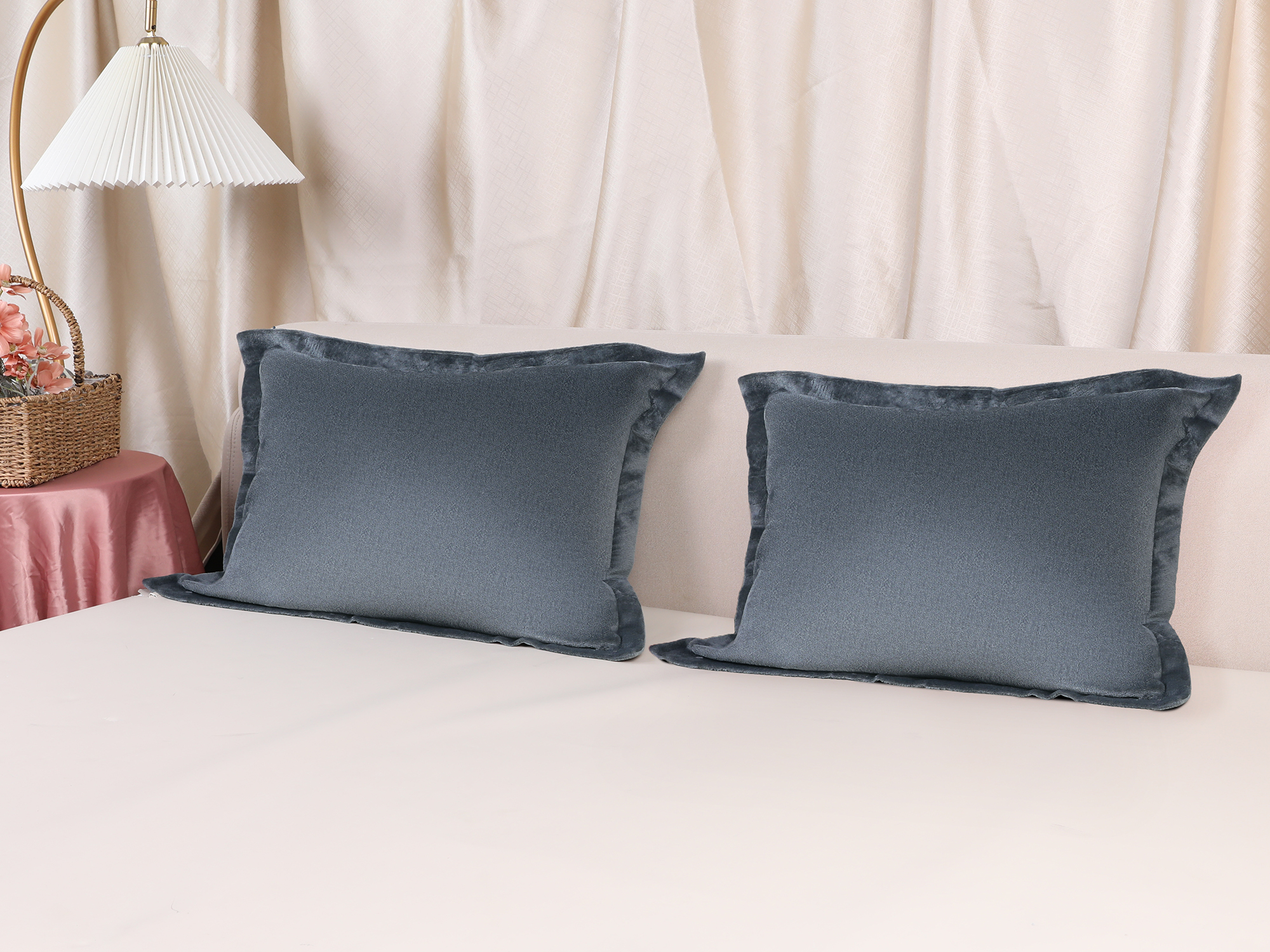 Unique Bargains Velvet Pillow Cases Pillow Covers with Zipper Closure 2pcs Queen Dark Gray