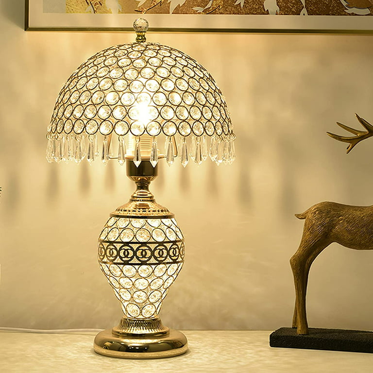 TABLE LAMP WITH CRYSTAL DROPS
