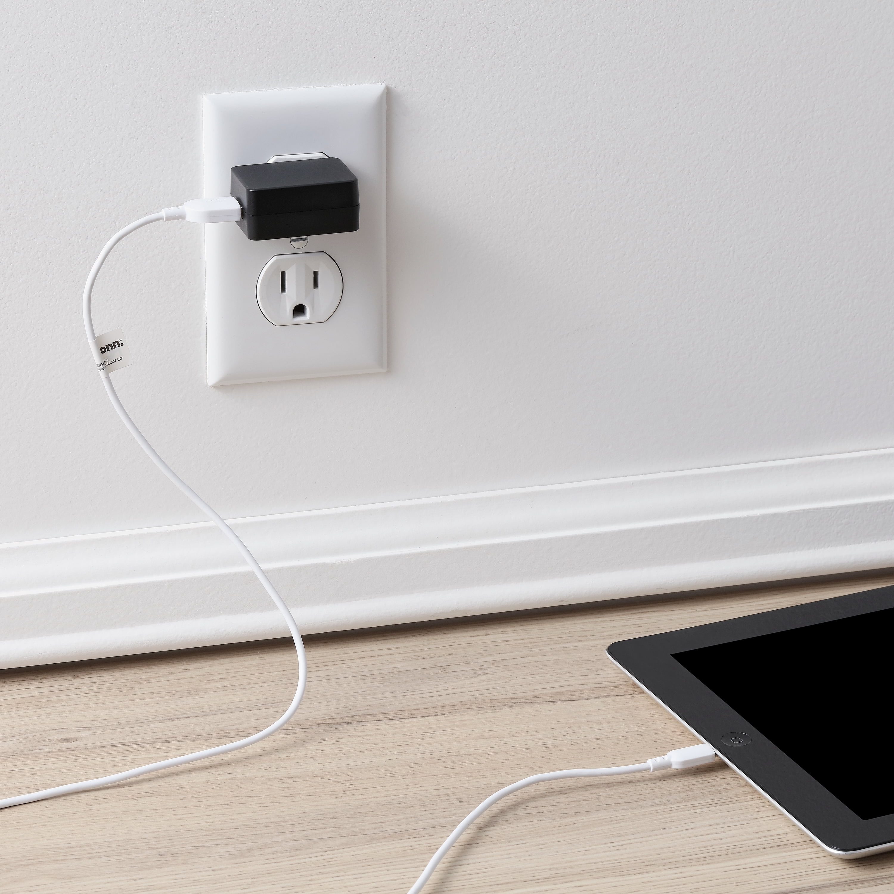 onn. 3' Lightning to USB Cable, White