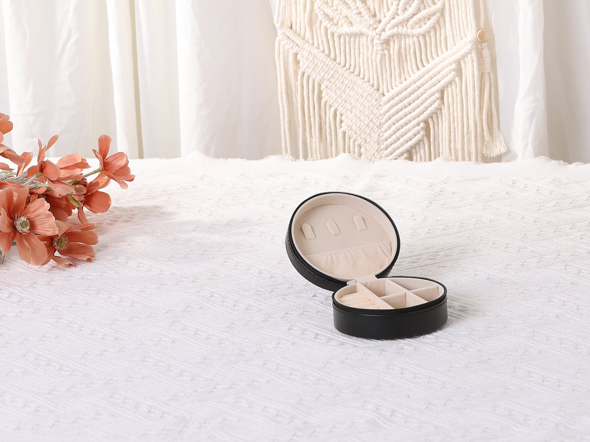 Unique Bargains Travel Jewelry Box Small Round Portable PU Leather Jewelry Organizer Case Black