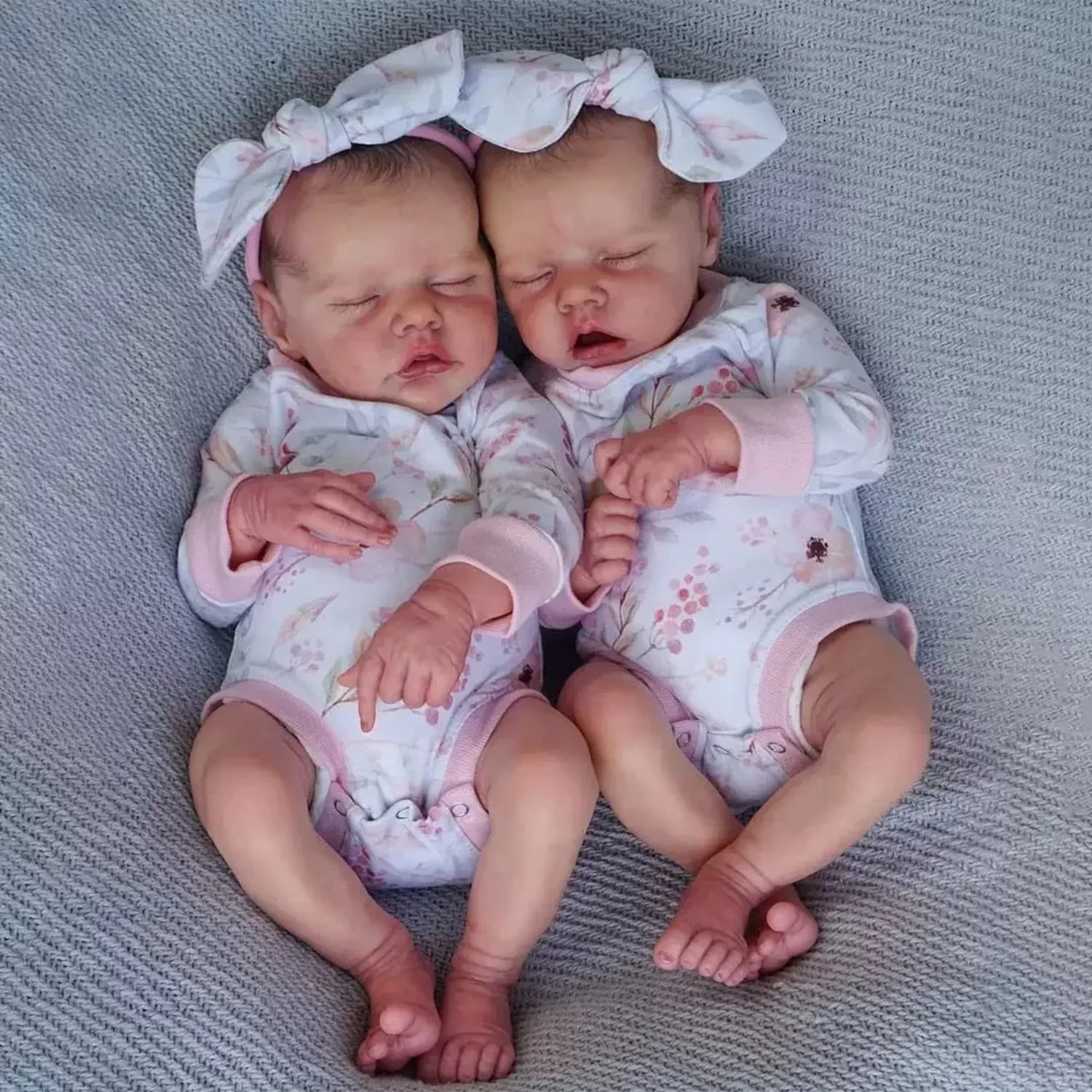 18inch Reborn Baby Doll Lifelike TWINA TWINB Popular Cuddly Full  Body Vinyl Silicone Doll High Quality Hand Paint Collectible Art Doll