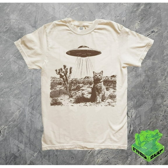 Vintage UFO Cowboy Cat Shirt, Retro T-Shirt, Retro 90s Western TShirt, Rodeo Shirt, Wild West Kitten Shirt, Funny Gag Gift Tee, Meme Shirt