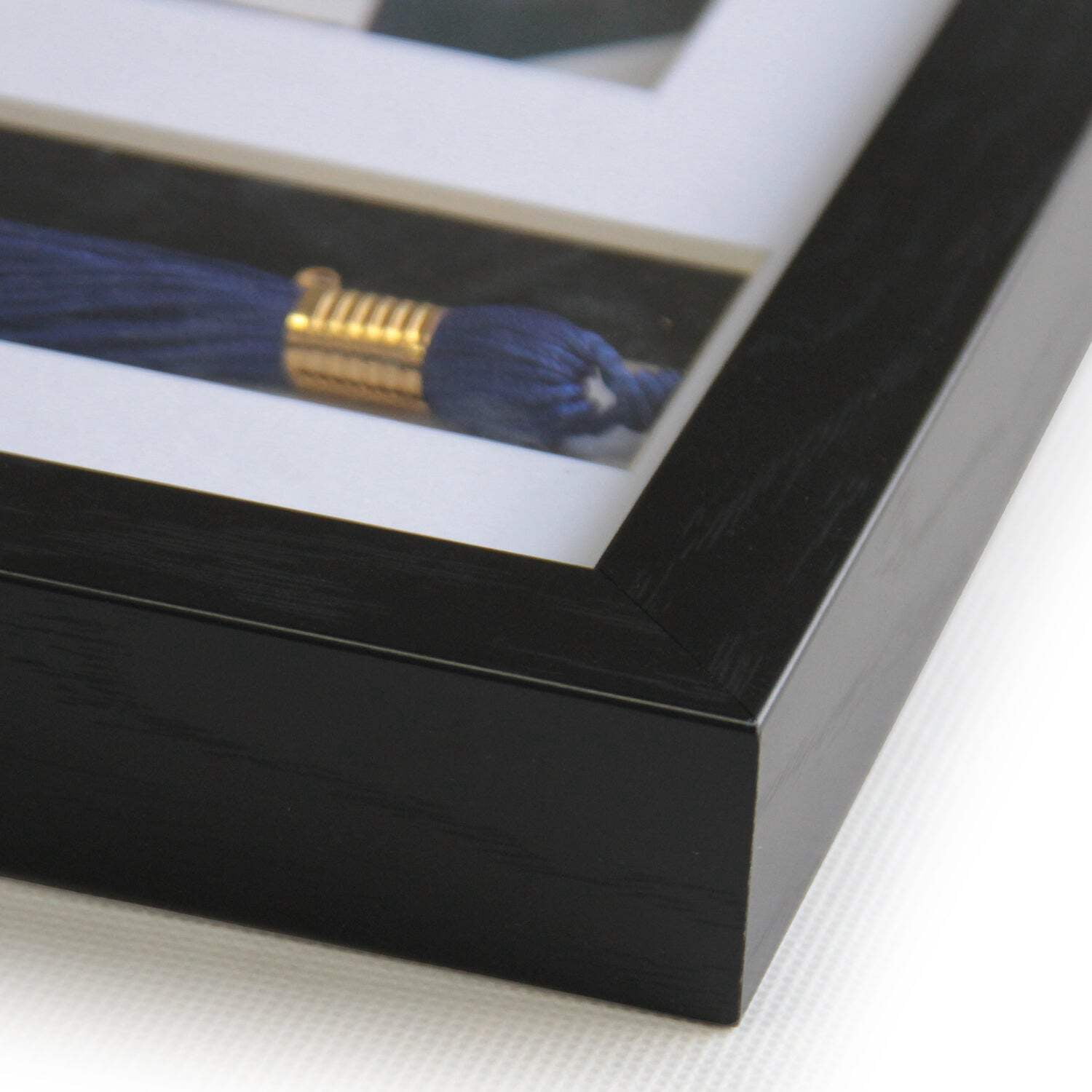 Endea Graduation Picture Frame and Tassel Holder 11.2"x10" with Shatter-Resistant Glass
