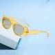 thumbnail image 4 of Gafas de Sol Polarizadas Perfecl Retro Amarillo, 4 of 8