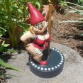 thumbnail image 5 of Divertida mujer bailando gnomo, gnomos de jardín de baile en barra, divertida estatua interior al aire libre para el hogar, decoración creativa de figuras, 5 of 5