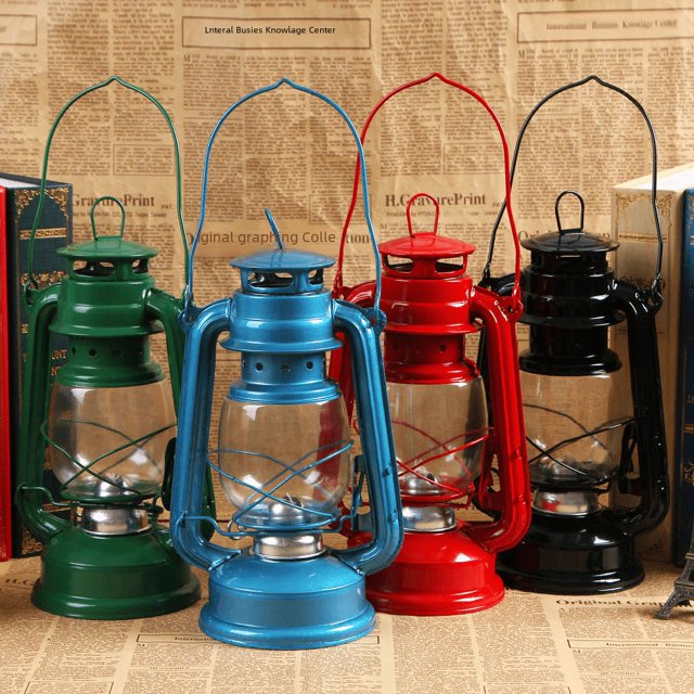 Lámpara de queroseno retro vintage, lámpara portátil para acampar al aire libre, lámpara de camping de metal, linterna de vidrio, decoración creativa para el hogar