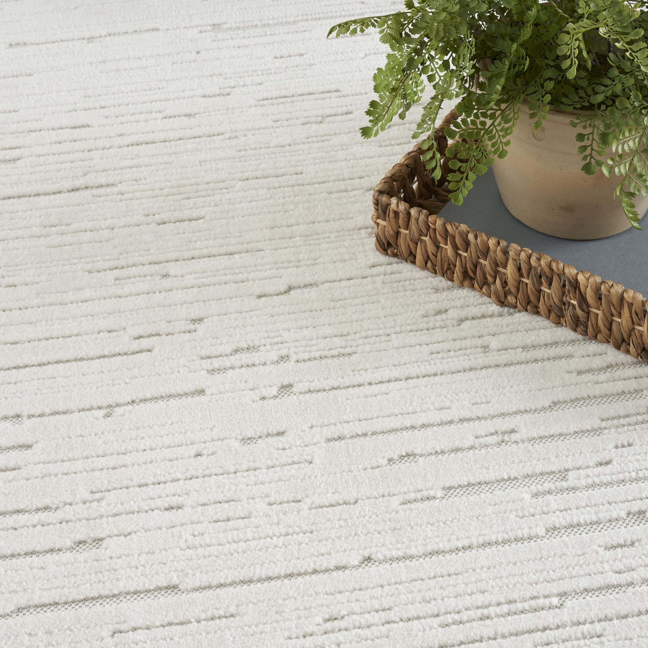 Nourison Care Free 3'11" x 5'11" Ivory Modern Indoor Rug
