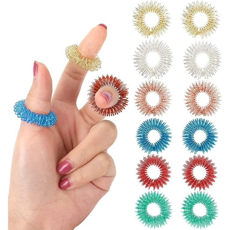 Spiky deals finger ring