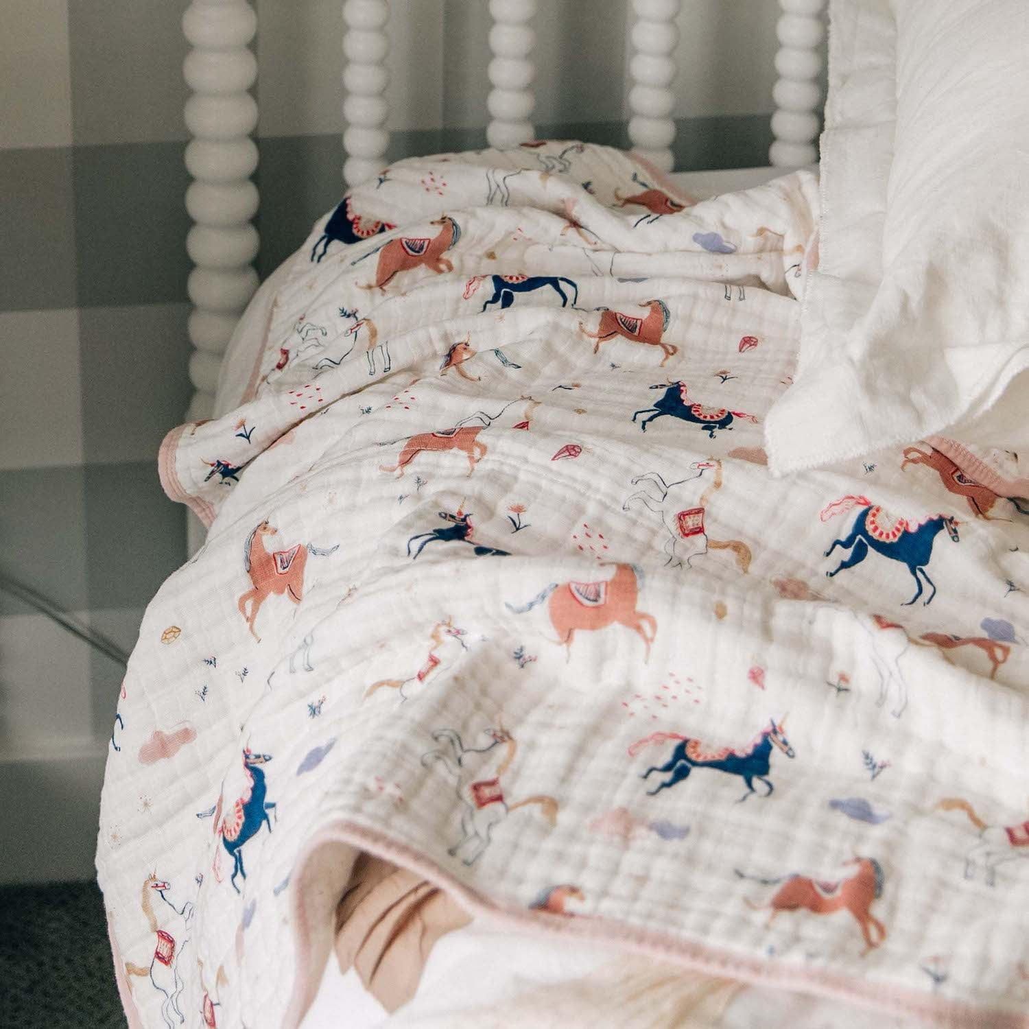 Red Rovr 100% Organic Cotton Muslin Quilted Infant Blanket, Unisex, Little Unicorns