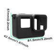 thumbnail image 4 of Estuche protector negro para cámara deportiva y accesorios de cámara, 4 of 6