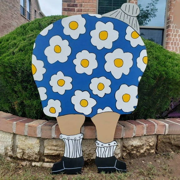Gosuguu Old Lady Bending Down Yard Sign, Summer Garden Decor, Outdoor Art for Lawn, Porch, and Backyard Beautification and Decoration