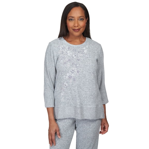 Alfred Dunner Womens Petite Flower Embroidery Split Hem Top