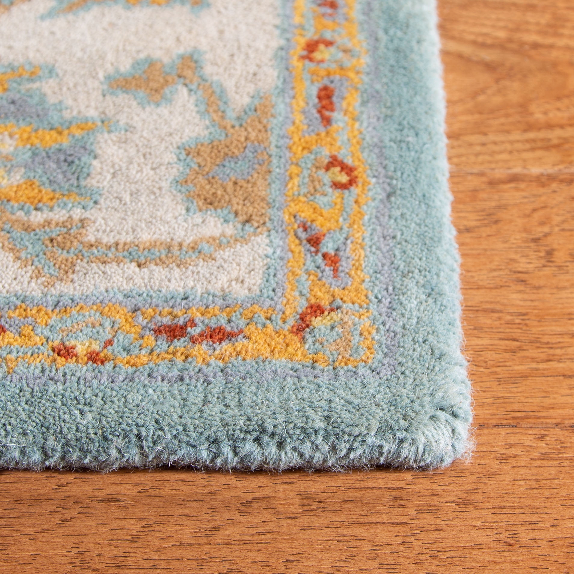 Safavieh Heritage Giles Oriental Wool Area Rug, Light Blue/Ivory, 2' x 3'