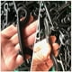 thumbnail image 1 of unbranded Gancho Resistente Con Cierre De Resorte Para Uso Con Y Objetos Colgantes, 1 of 8