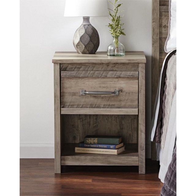 Bassinger Nightstand, Ivory Oak
