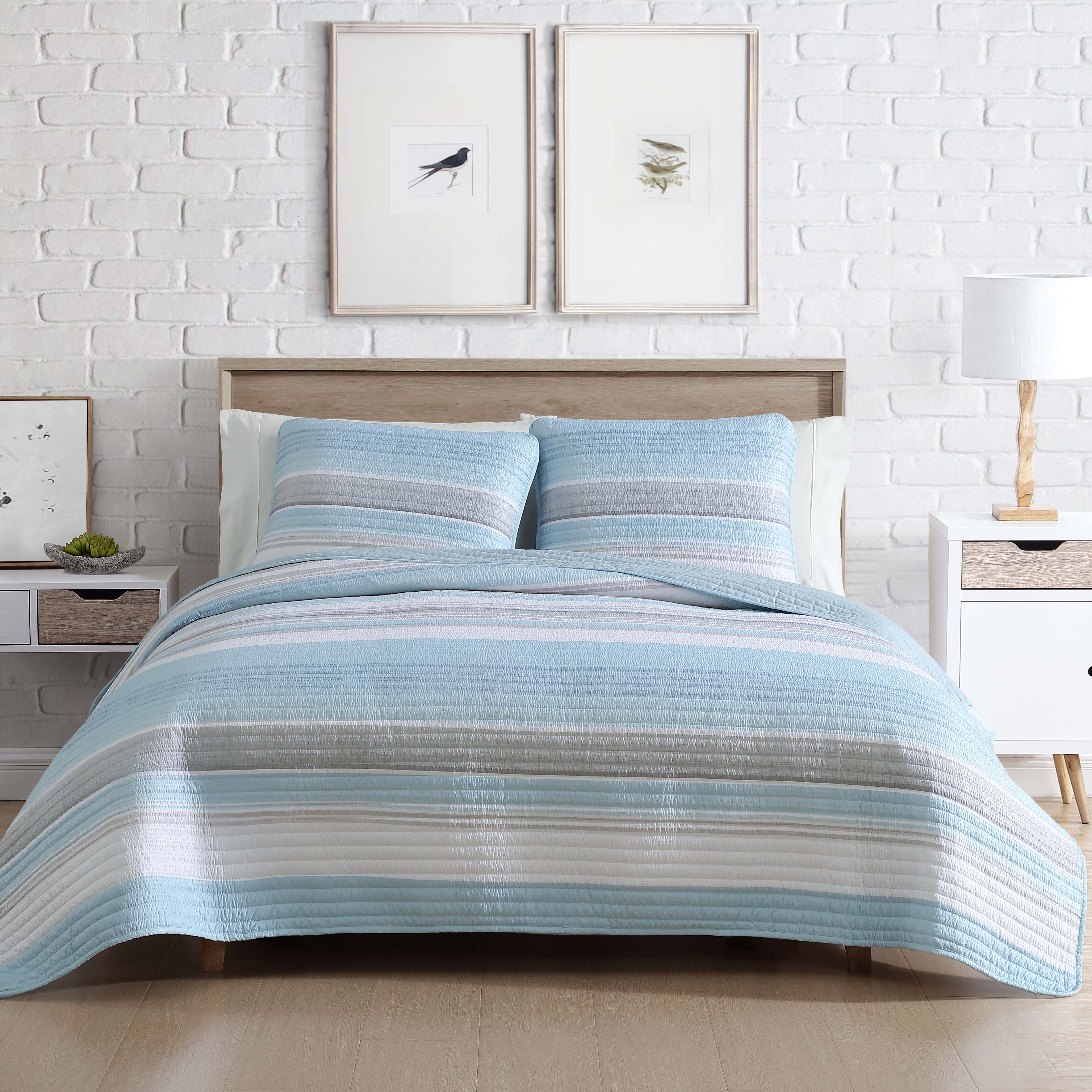 Beatrice Home Fashions, Coralinn Stripe 3PC Quilt Set, King, Blue/Gray