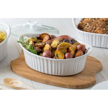 UPC 071160072039 product image for CorningWare French White 1.5-quart Oval Casserole with Glass Lid | upcitemdb.com