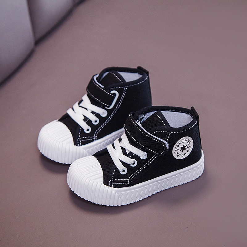 casual solid color sneakers