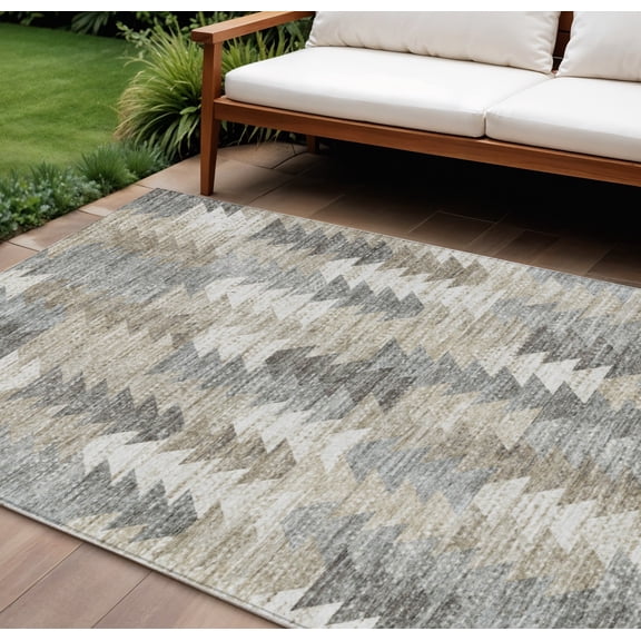 HomeRoots 579520 8 x 10 ft. Geometric Washable Indoor & Outdoor Rectangle Area Rug, Taupe, Beige & Tan