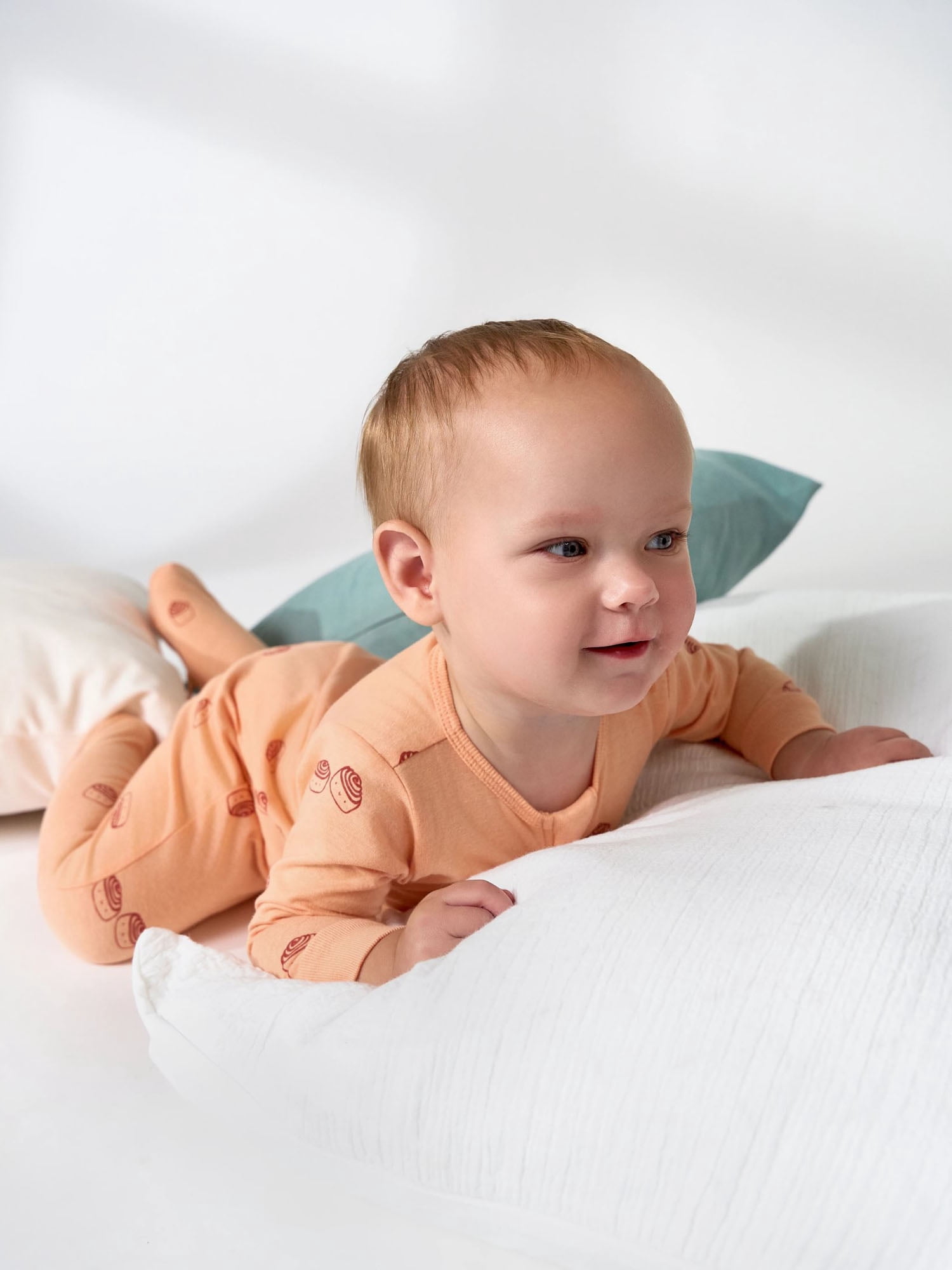 Gerber Baby Neutral Sleep N´ Play 2-Way Zipper Footed Pajamas, 4-Pack, Sizes, Newborn - 6/9 Months