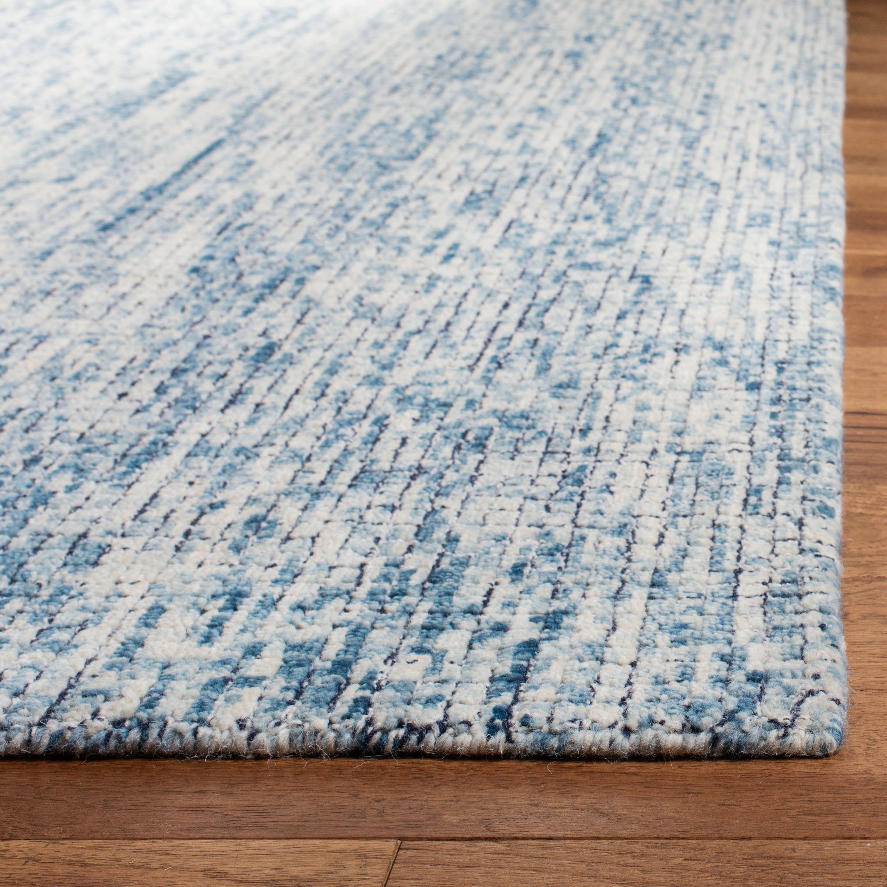 SAFAVIEH Abstract Devyn Geometric Wool Runner Rug, Ivory/Navy, 2'3" x 8'