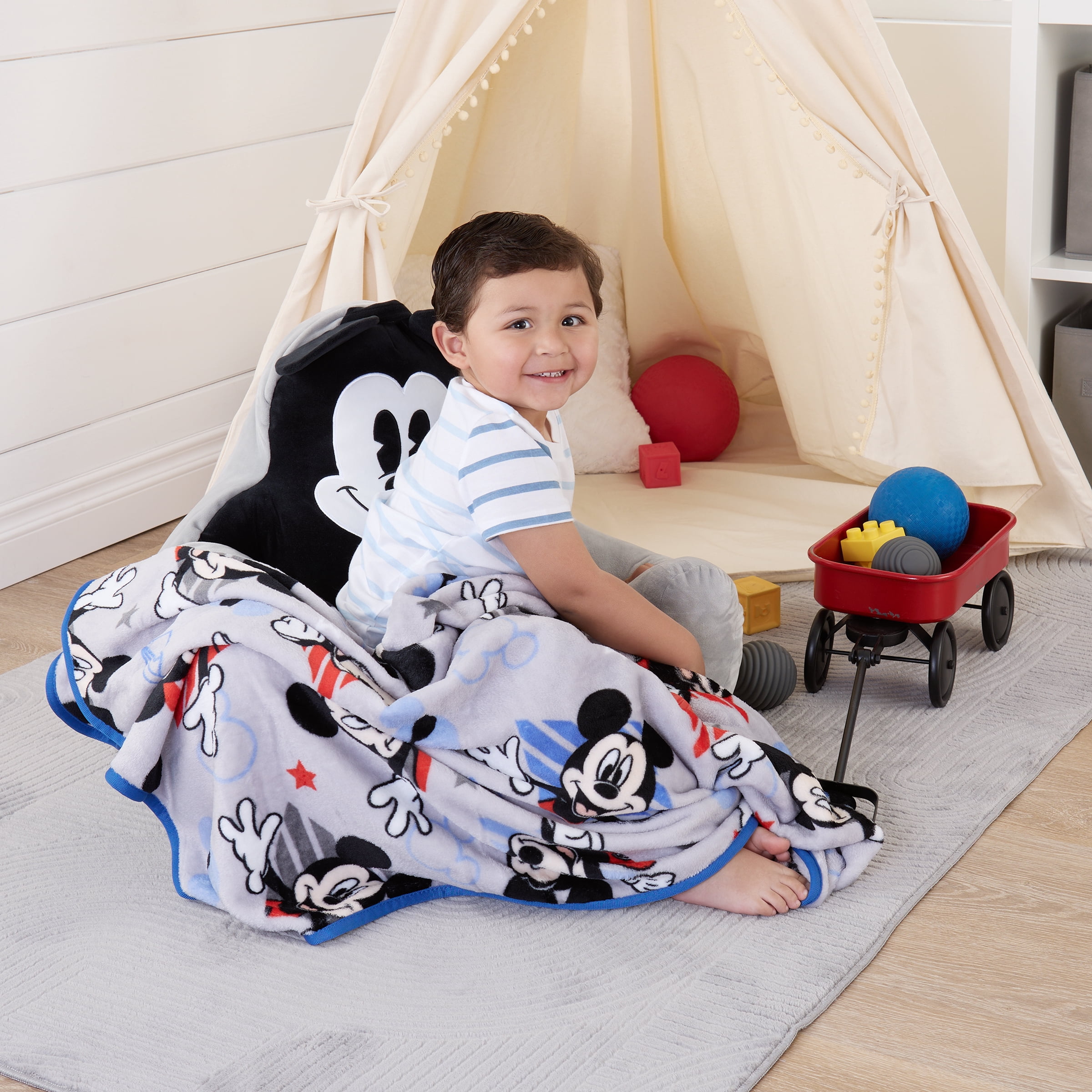 Disney Mickey Mouse Plush Toddler Blanket, Gray, 40"x50", Boy