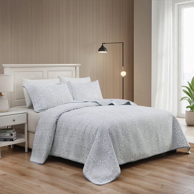 Marina Decoration Jacquard Embroidered Stitching Coverlet Bedspread Ultra Soft Bedding Solid 3 Piece Summer Quilt Set with 2 Quilted Shams, Blue Floral King Size