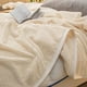 thumbnail image 5 of Manta para siesta de oficina, 1 unidad, funda para sofá de 150 x 200 cm, terciopelo de poliéster con estampado de piñas, transpirable, cómoda para el hogar y el salón (blanca)., 5 of 9