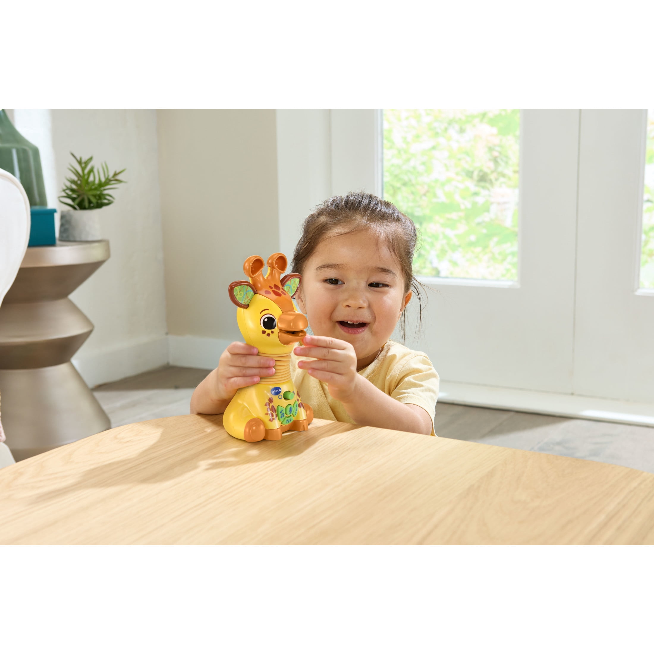 VTech Stretch & Play Numbers Giraffe Interactive Electronic Pet Toy for Toddlers