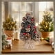 thumbnail image 4 of xihome Mini rbol de Navidad artificial con piñas y bayas rojas de 23 cm (9 pulgadas) para decoracin de escritorio, oficina o hogar durante las fiestas., 4 of 6