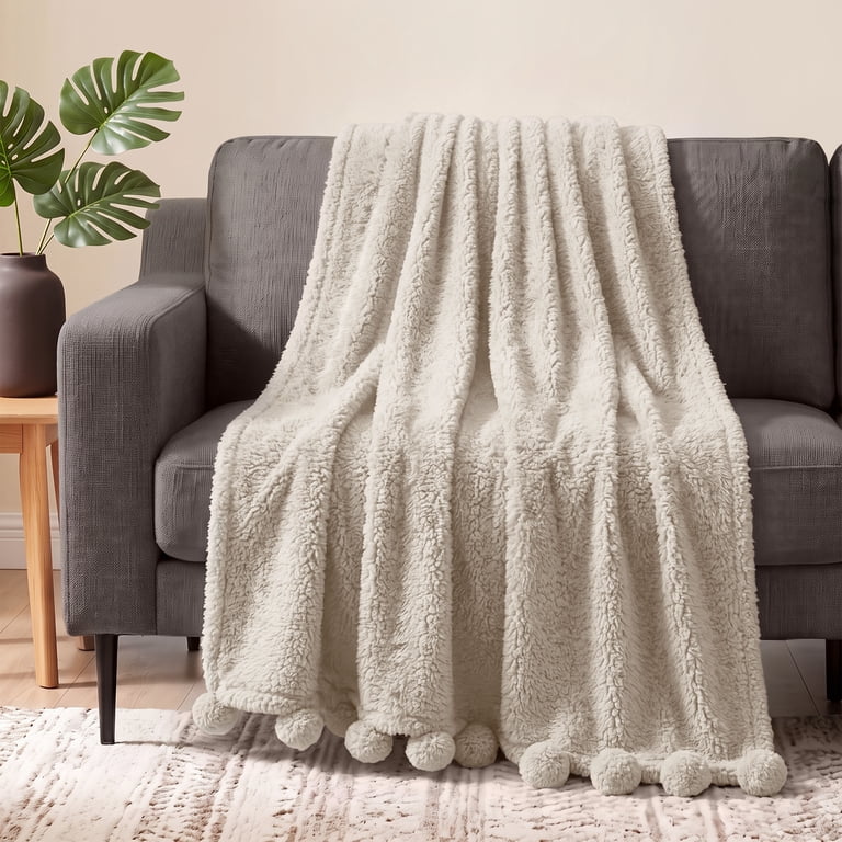 Pavilia Sherpa Throw Blanket with Pom Pom, Beige 50x60 photo 5