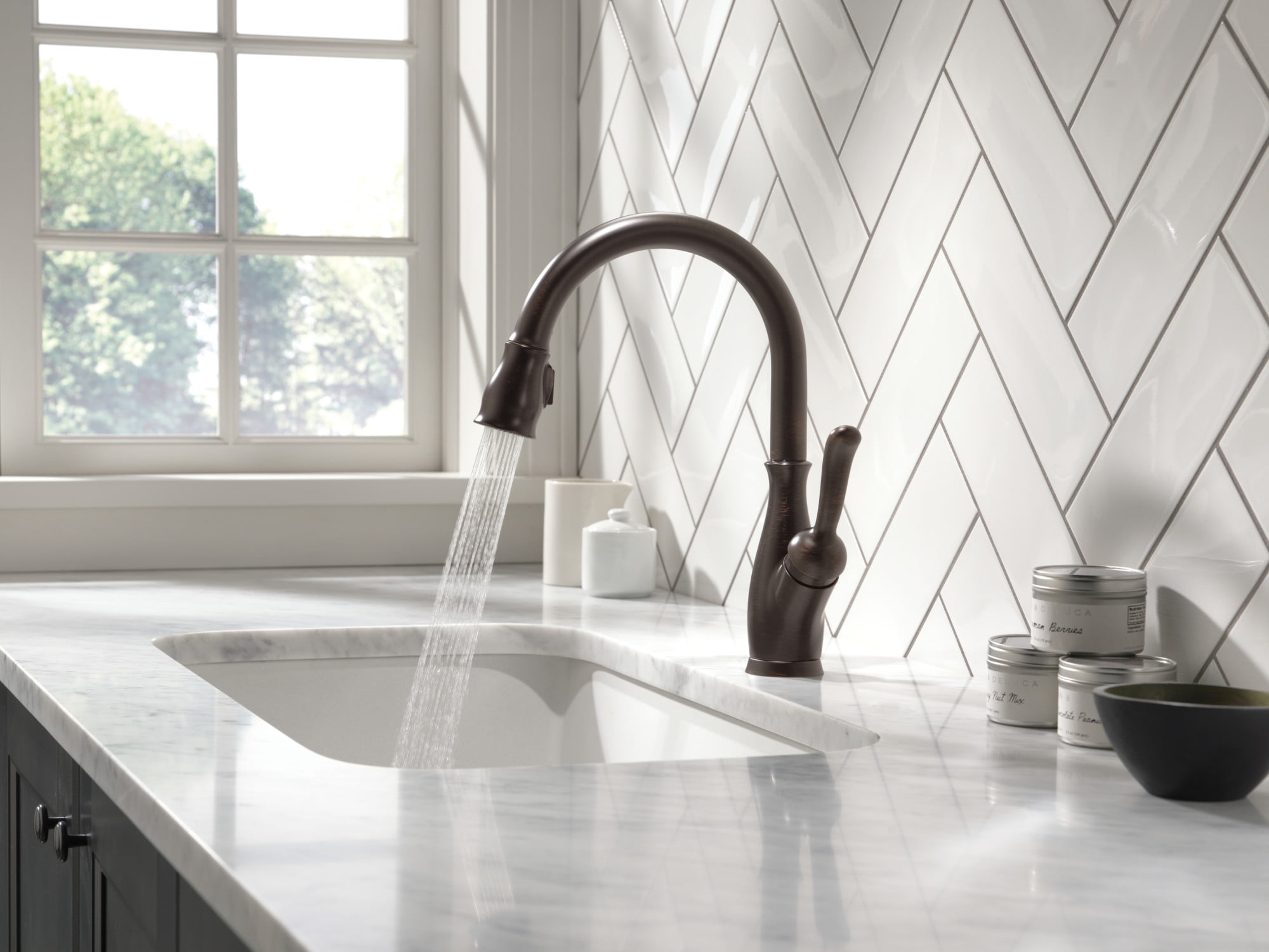 Delta Leland Kitchen Faucet With Pull Down Spray Available In Various Colors
