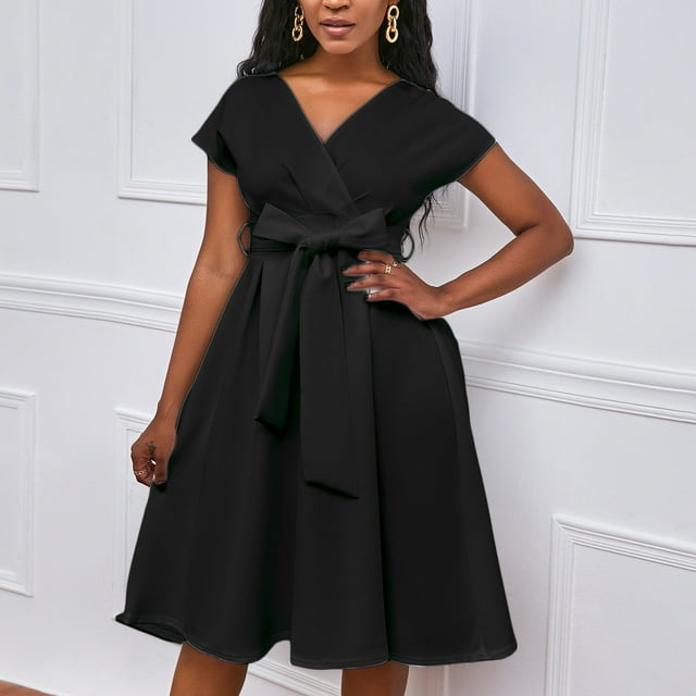 Robes pour Femmes 2024 Été Surdimensionnée Couleur Unie Polyvalente Confort Tempérament Couleur Unie Manches Courtes Col en V Robe 50 % de Réduction!