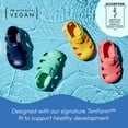 thumbnail image 2 of Sandalia Ten Little Splash Resistente al Agua Suave Blanca Talla 8, 2 of 7
