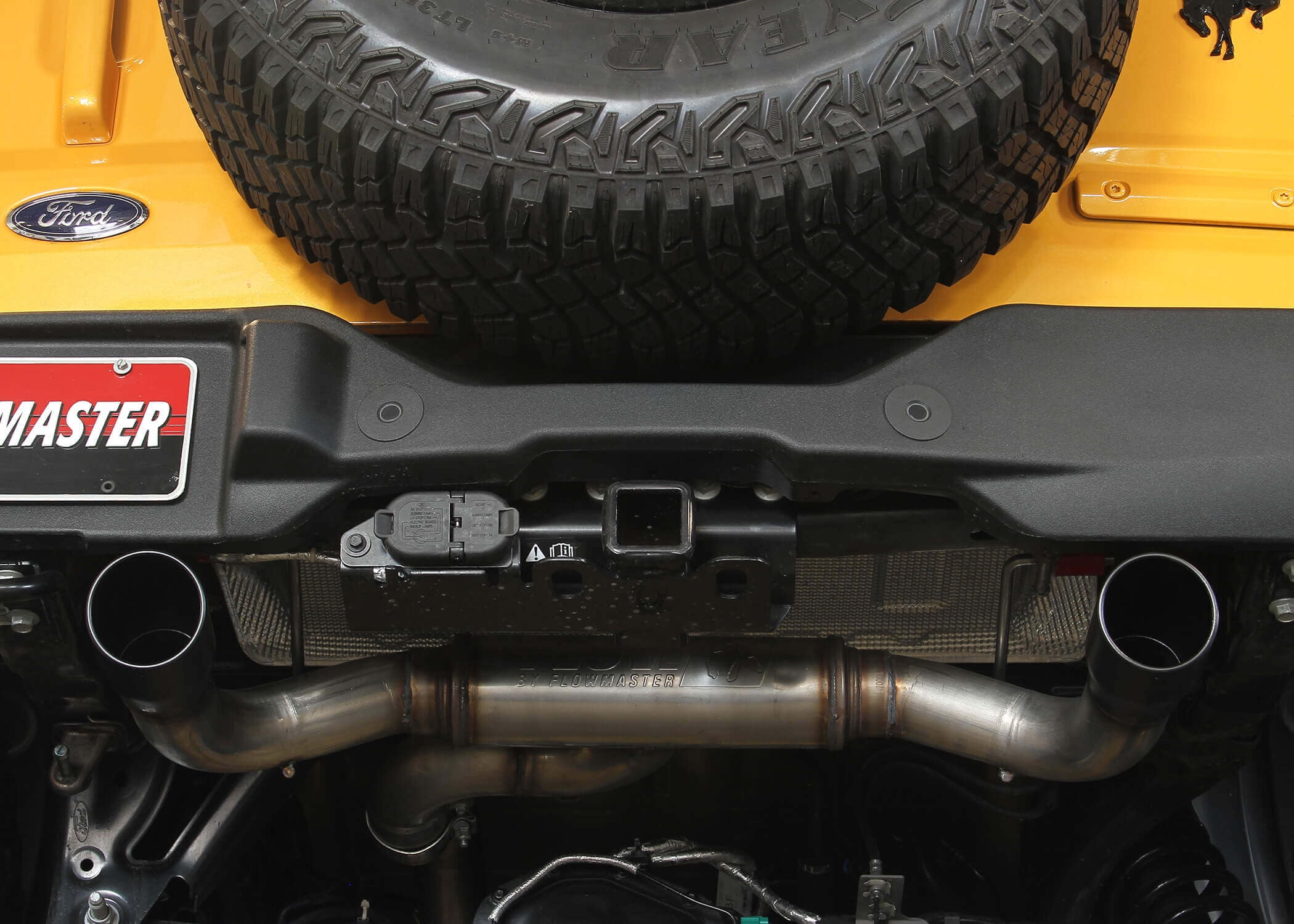 Flowmaster 718122 FlowFX Cat-Back Exhaust System Stainless Dual Exit