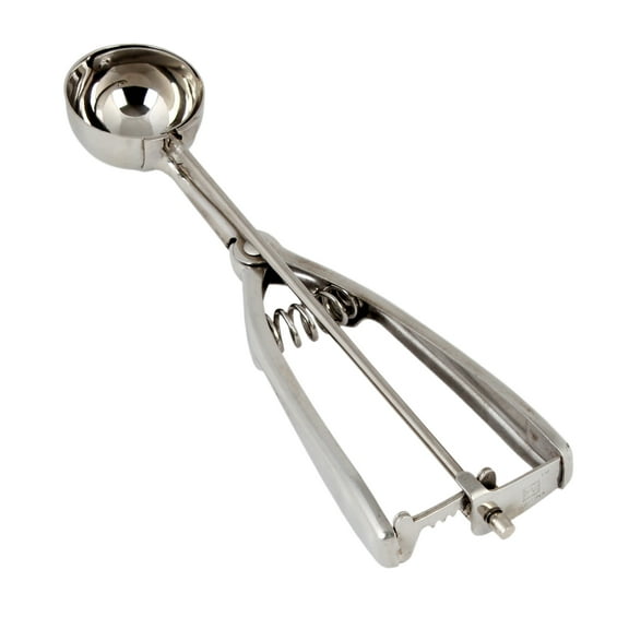 Excellante 0.67 oz stainless steel ambidextrous scoops, 1.63" diameter, comes in each