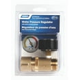 thumbnail image 1 of Camco Régulateur de Pression d'Eau Douce 40064 Laiton; Gamme de Pression Préréglée de 40-50 PSI; avec Manomètre; Simple; Conforme aux Réglementations CA et VT pour Contenu en Laiton; avec Emballage en Anglais/français, 1 of 4