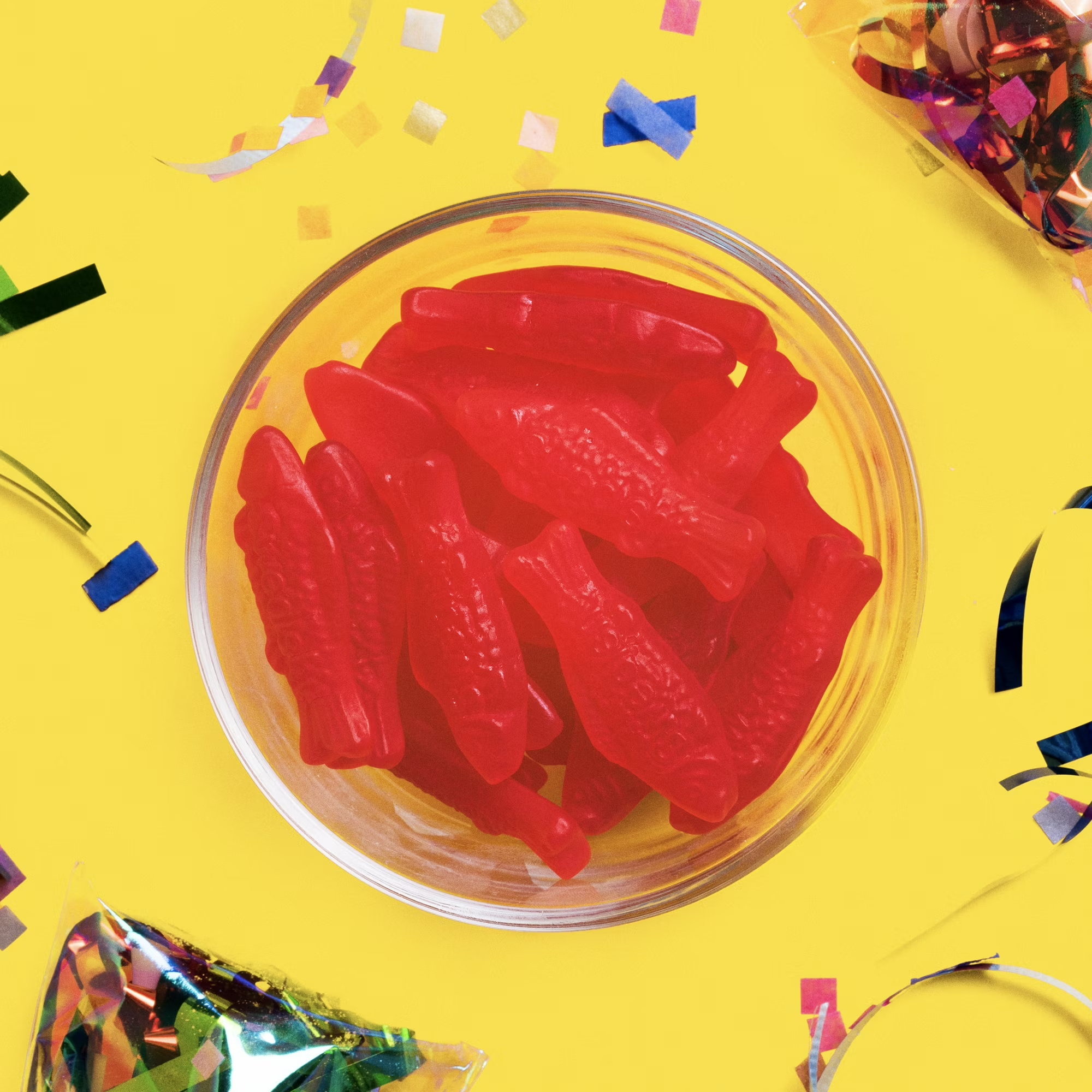 Swedish Fish Original, Suaves y Masticables, Gomitas con Sabor a Frutas a Granel (5 Libras) 3