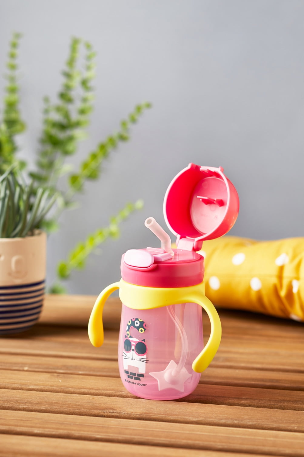 Tommee Tippee Weighted Straw Toddler Sippy Cup, 8 Ounces - 6+ Months, 1 Count
