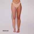 thumbnail image 2 of Filtro autobronceador para mousse de Molly-Mae Medium, 200 ml, 2 of 6