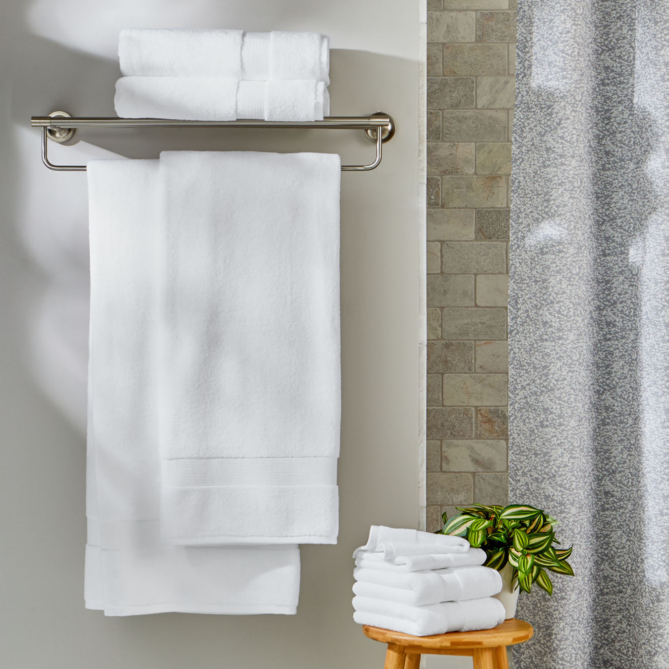 Better Homes & Gardens Signature Soft Bath Towel, 4-Pack, White photo 3