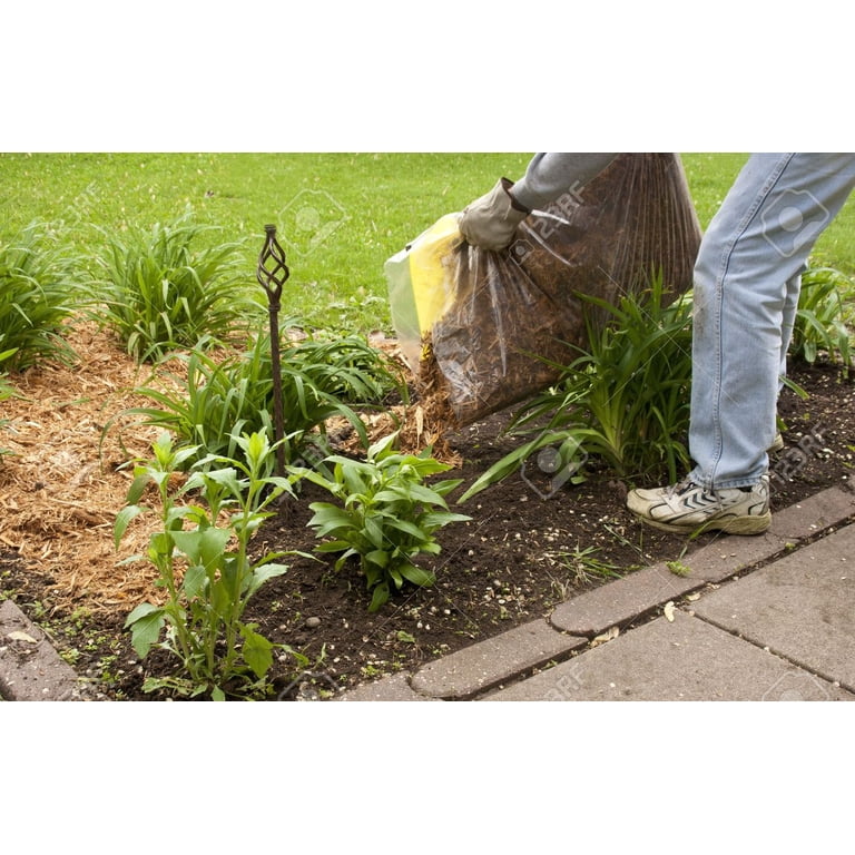 Simple Garden Cypress Mulch Gold Blend, 2 Cubic Foot. - Walmart.com